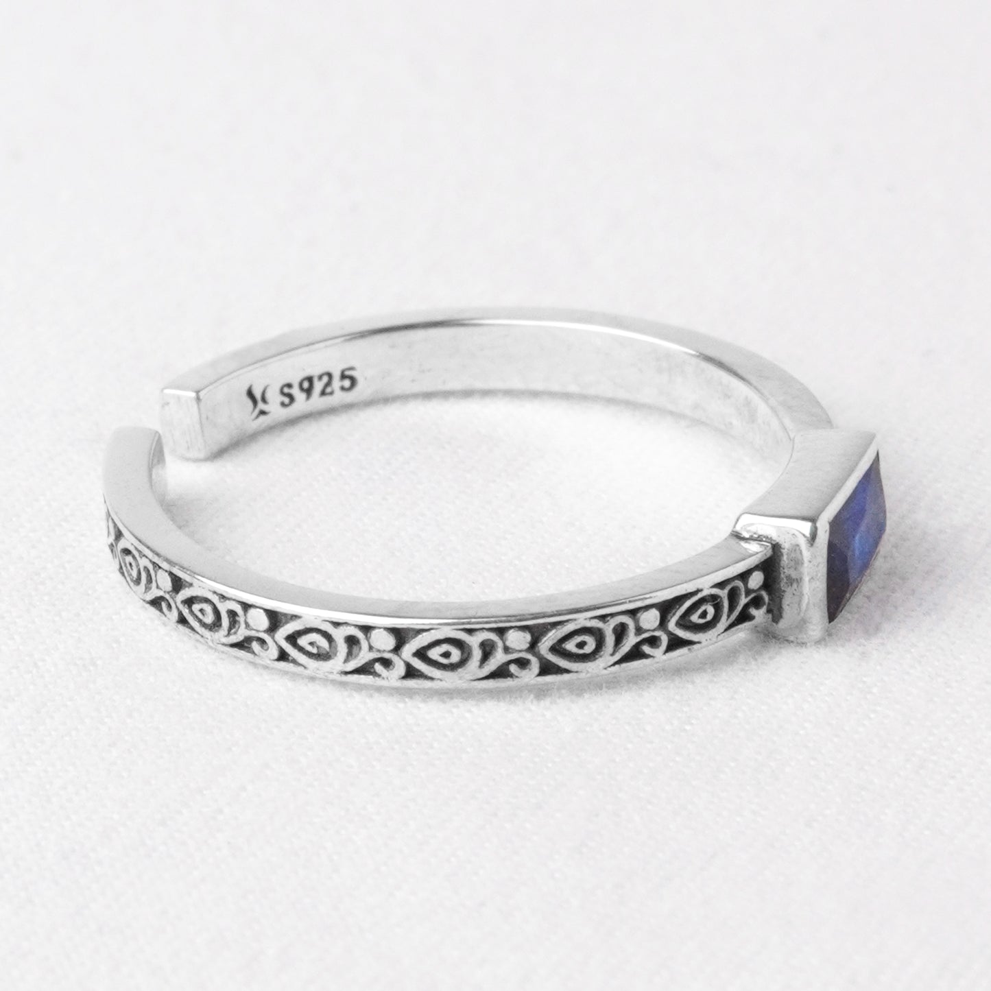 Anello Blu Notte – Zircone