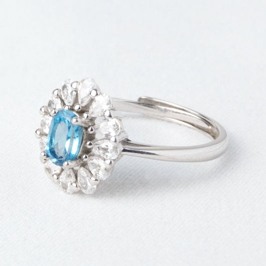 Anello Fiore di Luce – Topazio London Blue