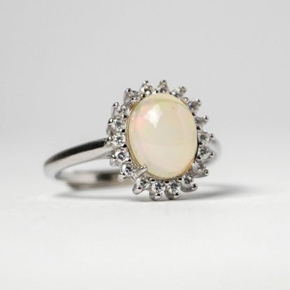 Anello in argento 925 con Pietra del Sole – Design Floreale