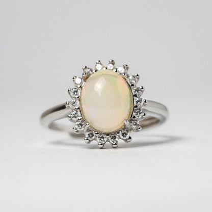 Anello in argento 925 con Pietra del Sole – Design Floreale