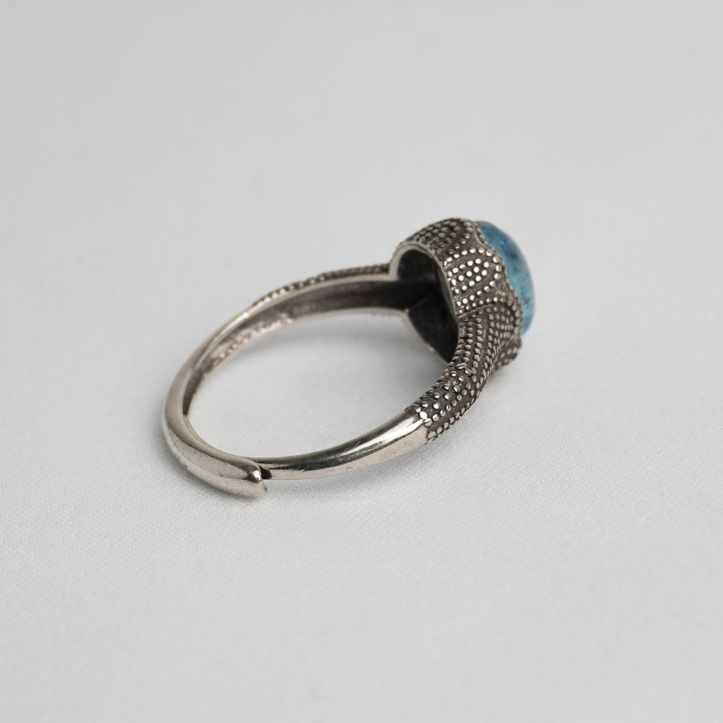 Anello in argento 925 con acquamarina naturale