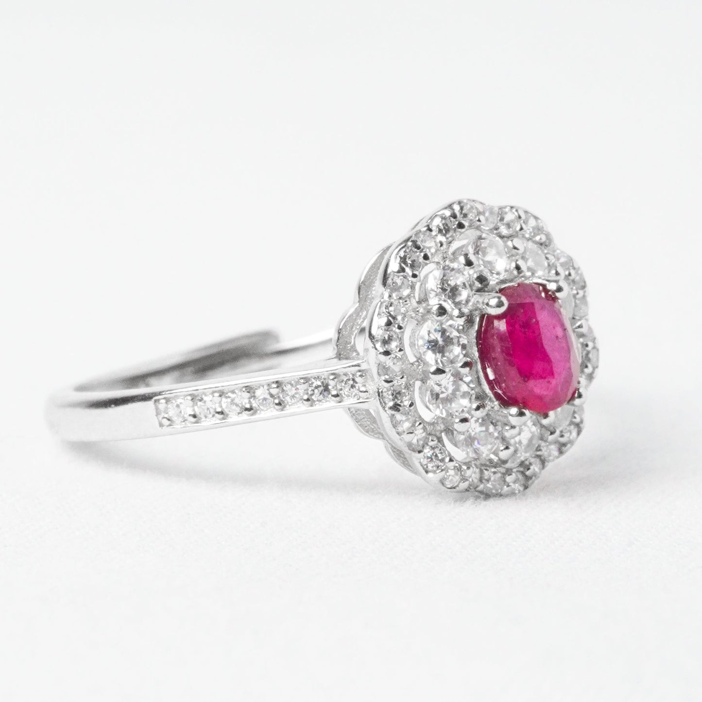 Anello Fiore Radiante – Rubino