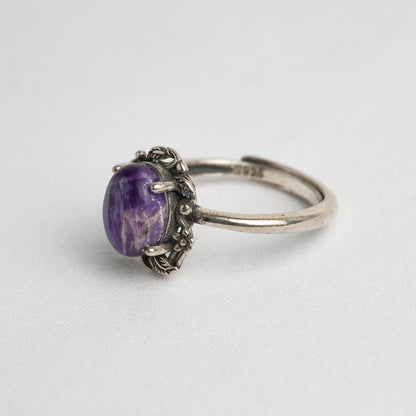 Anello in argento 925 con charoite naturale