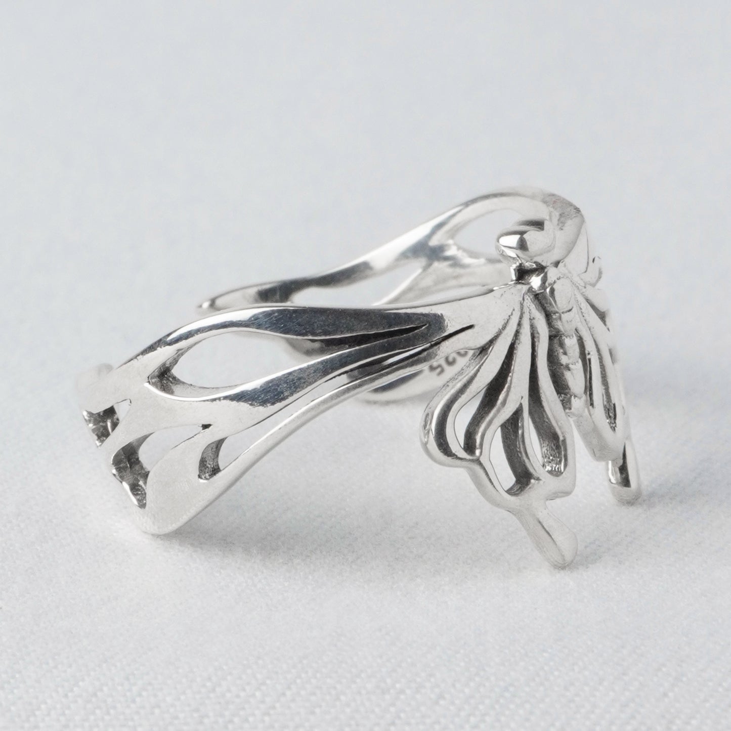 Anello Farfalla Essenziale