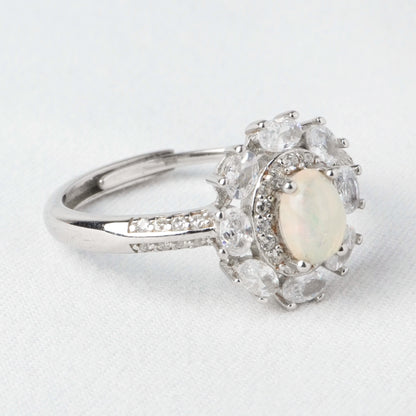 Anello Fiore Iridescente – Opale